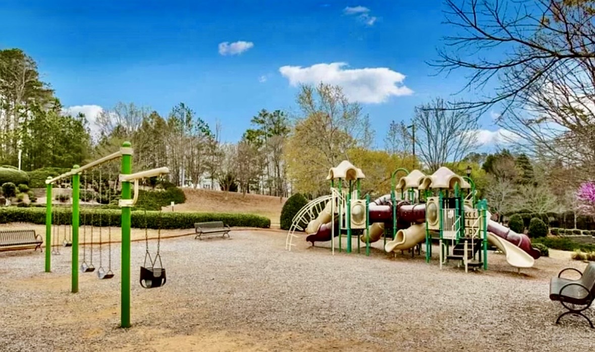 MorningView community playground