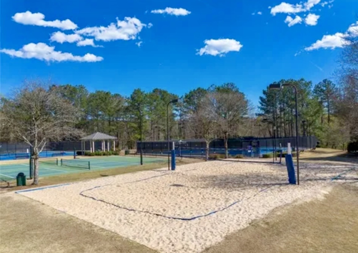MorningView sand volleyball court